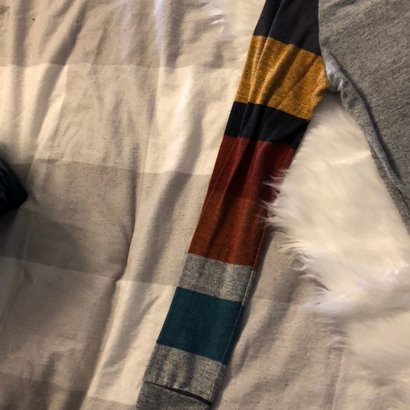 ✨FUN, CASUAL, COMFORTABLE! - Picture 2 of 2